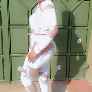 ebony_kinsly