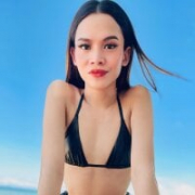 asiangorgeouspetite