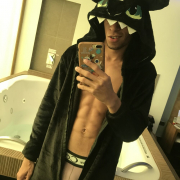 Darrentandkahinhot