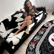 SweetMishaa