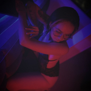 naomy_wc