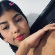 Hornylittlevirgin