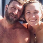 Couple_Nextdoor