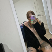roxyzxnxx