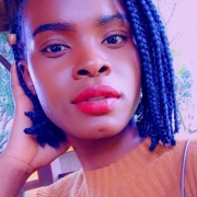 pettite_baddie