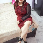 Sunhari_Queen