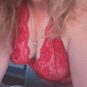 QueenCurvy_Charley28