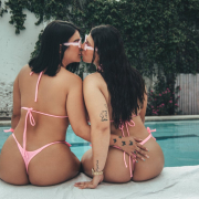 valentina_and_alessa