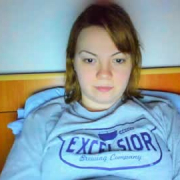 andreea_red