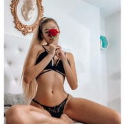 Miss-Lhia