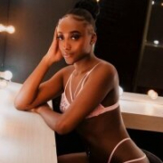 lindsay_brrown