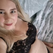 Curvy_ChereeX