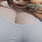 Evelynne_Betty