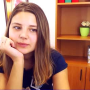 christine_kiss