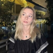 Emma_Rose_69