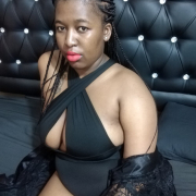yummylayla