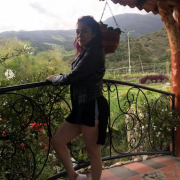 Alixe_jones
