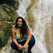Khloexxxx