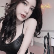 Helen_w