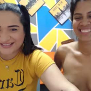 valeria_and_valentina