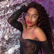 Nahomy_fire_