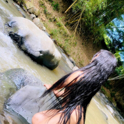 WhiteParty_Milk_hots