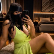 BrunetteQueen1