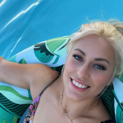 Chloes_naughty_habit