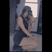 Lucy_Moans