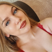 Ella_Blanch