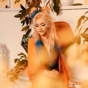 Luna_Mayo