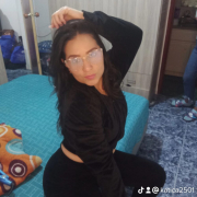 Mia_Dalia