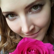 Ariadna_Honey