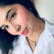 yasmine_stone