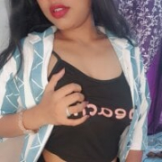 Hot_navya1