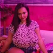 jelena_luxurious_