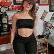 Lara_Glass