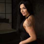 LuciaSnowy