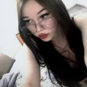 stephanie_ste_shy