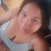 laura_bigboobs12