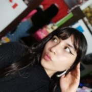 Roxane_white