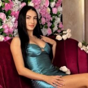 Zara_Ivy