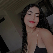 Scarlethot_23
