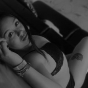 emillyhotxxx