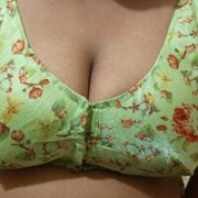 Divya-Lovely
