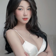 Mina_kin