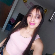 Saray_Skinnyn