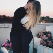 sexynaughtycouple
