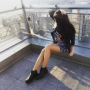 BruneteCandy