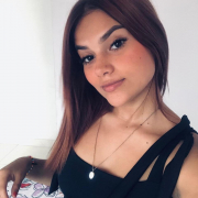 leah_lewis